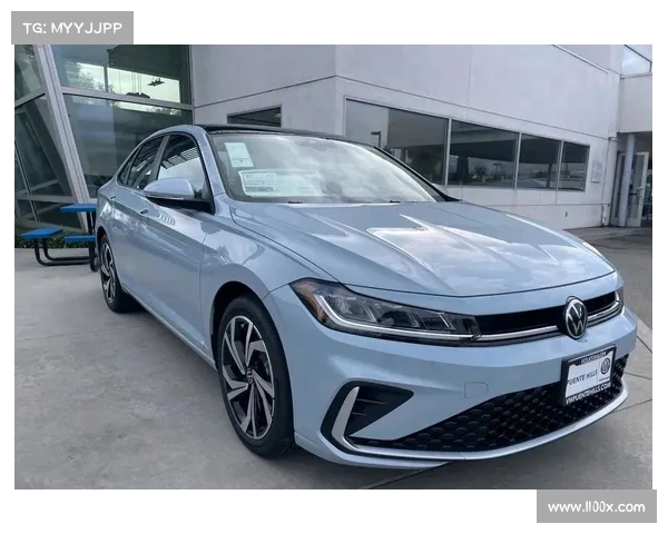 全新速腾L来了,外观内饰大变样,1.5T发动机配锰石黑,真香吗? 全新速腾L来了,外观内饰大变样,1.5T发动机配锰石黑,真香吗?